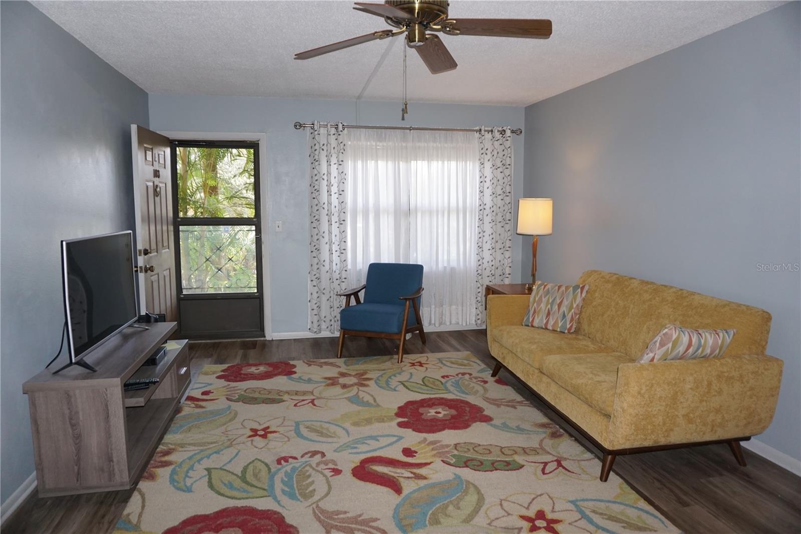 Photo 4 of 305 30TH AVE W #A103