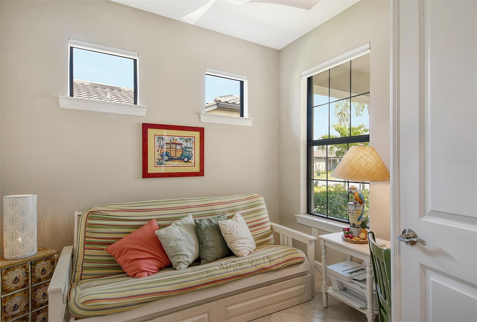 Photo 6 of 7008 HANOVER CT