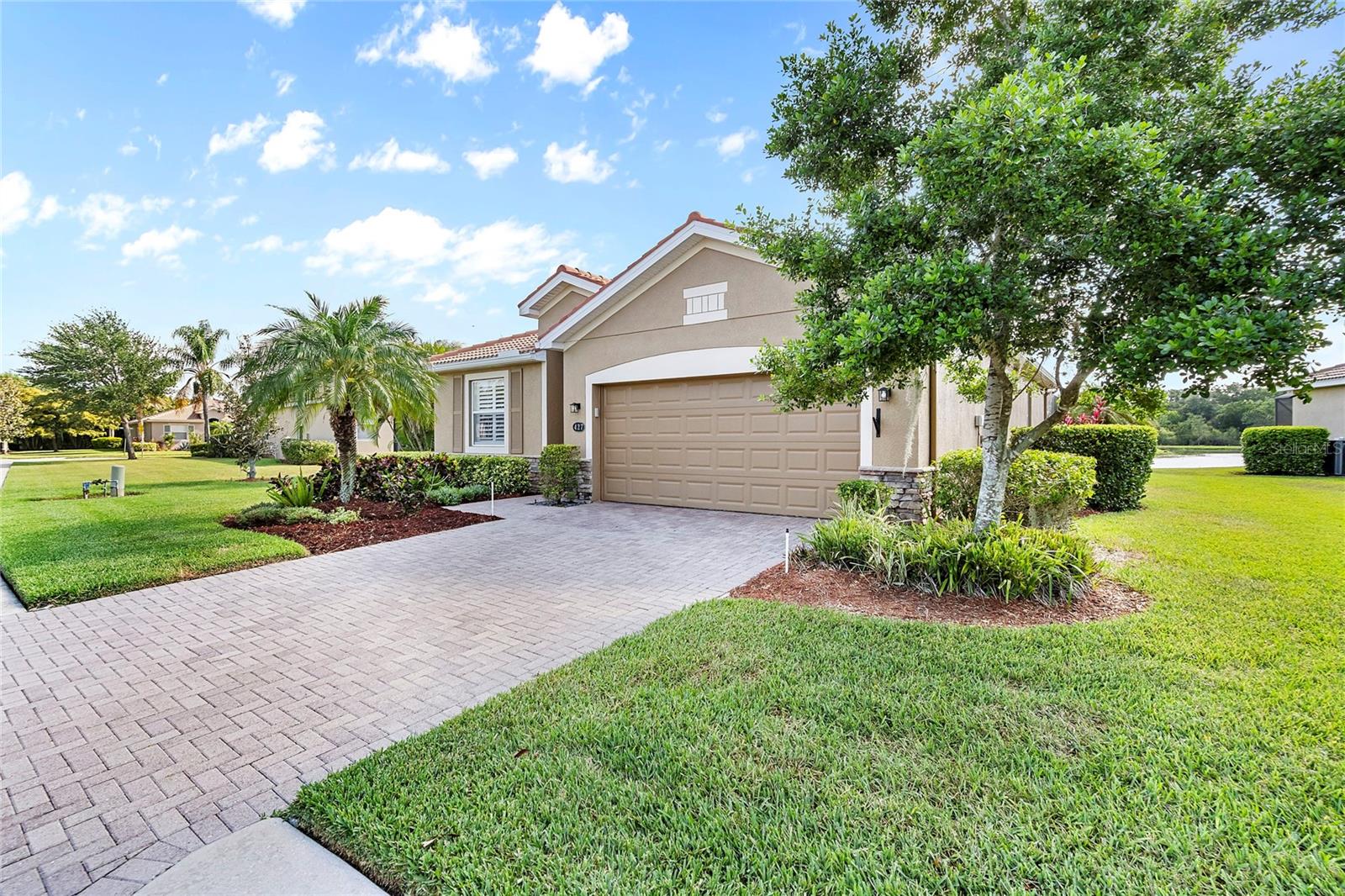 Photo of 427 RIVER ENCLAVE CT