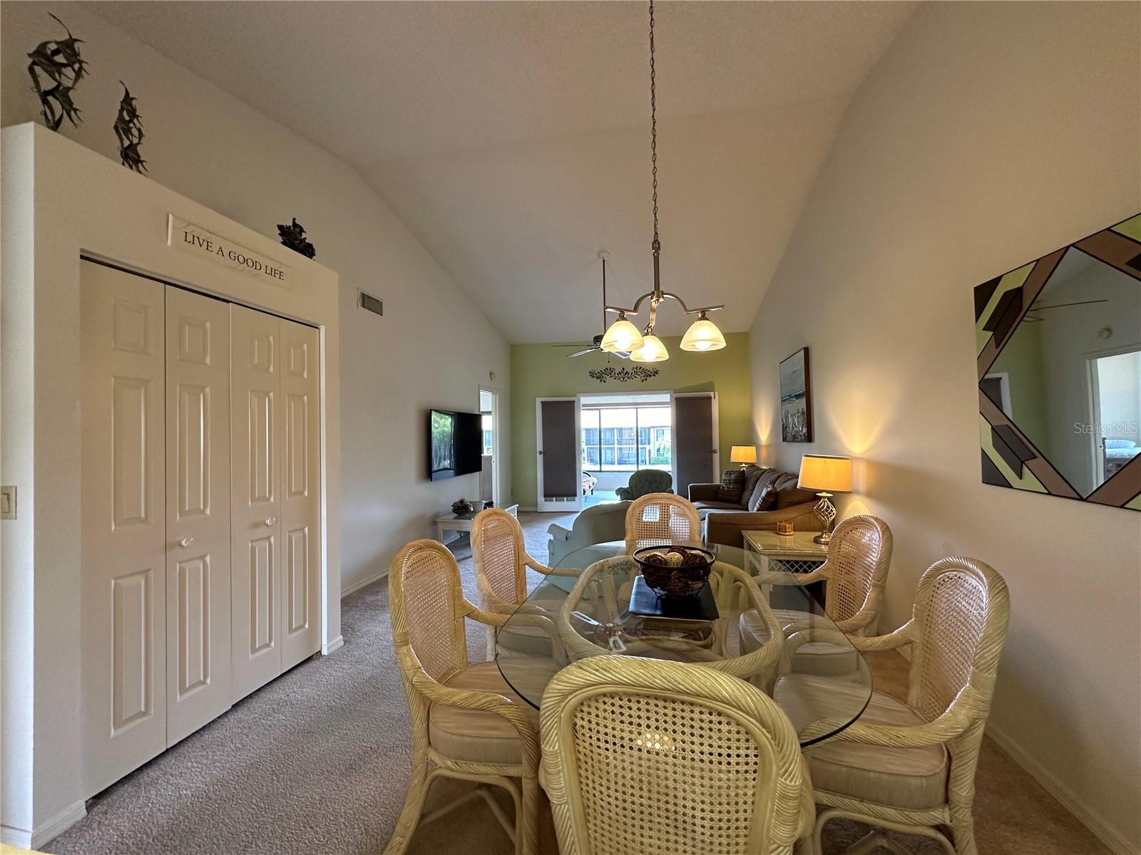 Photo 5 of 5620 ASHTON LAKE DR #5620