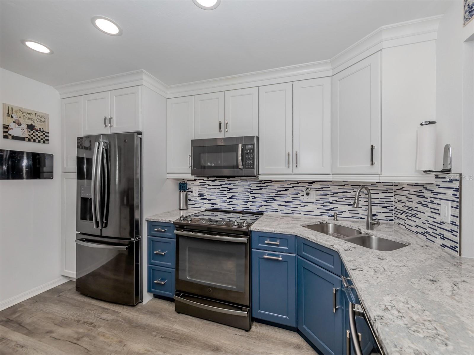 Photo 7 of 220 SANTA MARIA ST #240