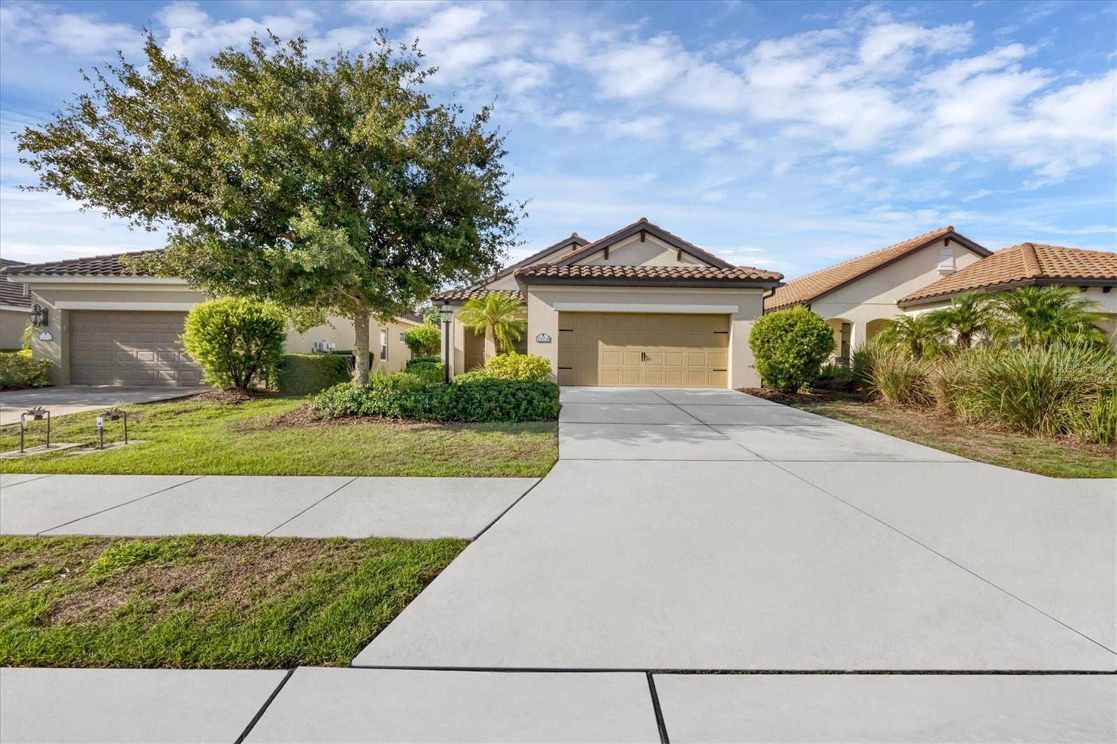 Photo of 13008 DEEP BLUE PL