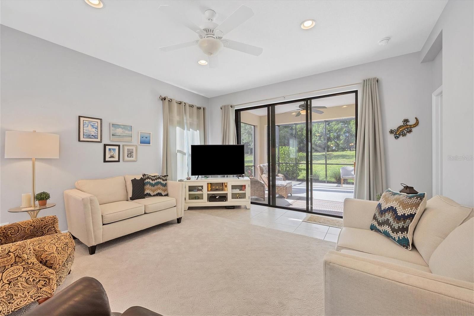 Photo 6 of 13008 DEEP BLUE PL