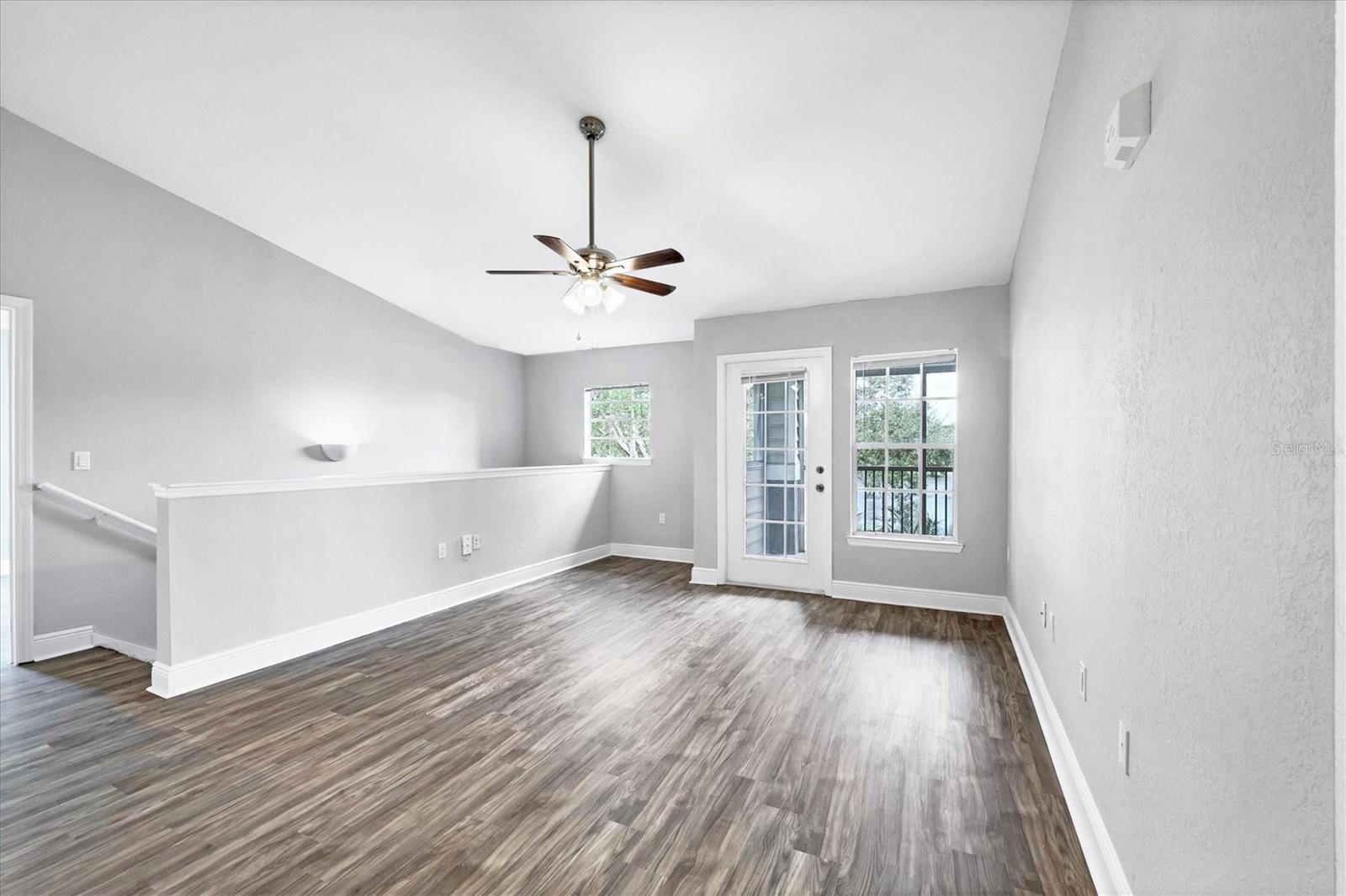 Photo 5 of 8803 MANOR LOOP #204