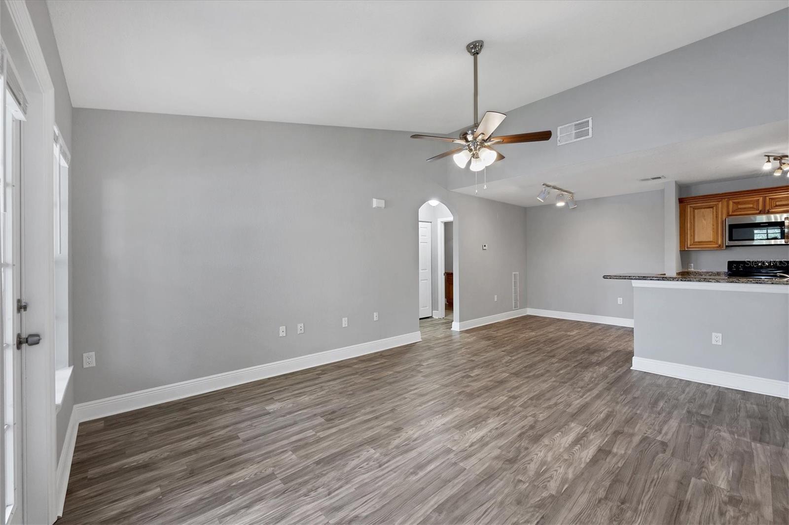 Photo 7 of 8803 MANOR LOOP #204