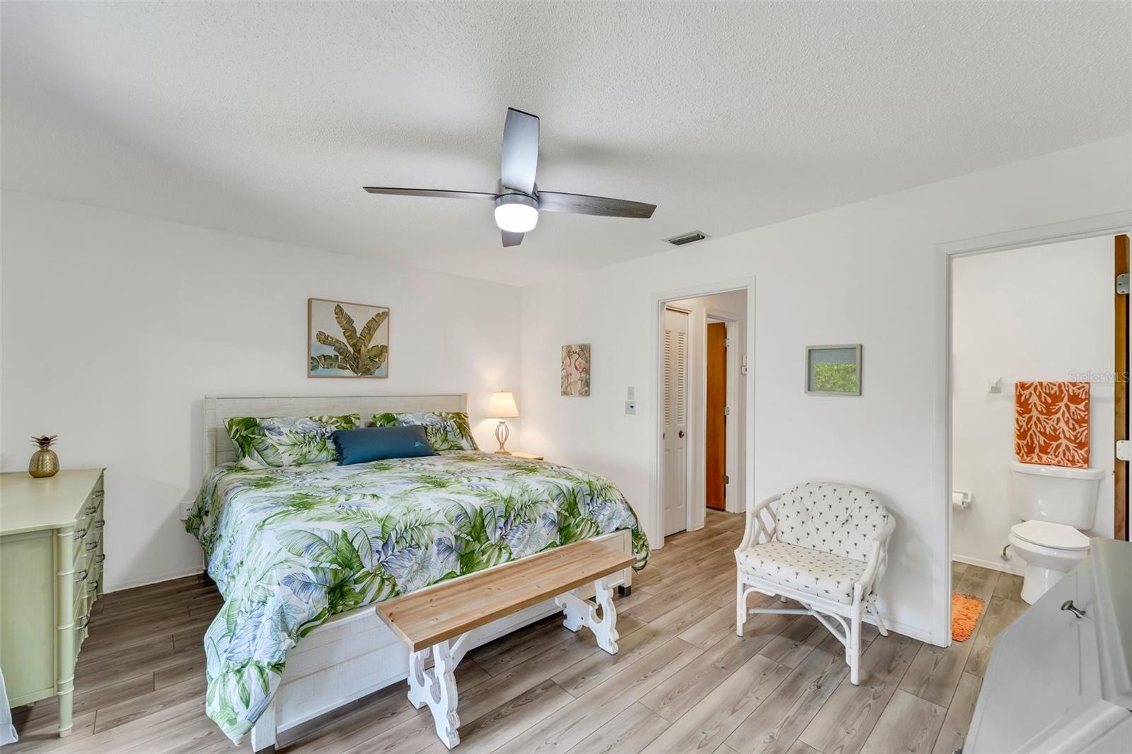 Photo 5 of 10 QUAILS RUN BLVD #11