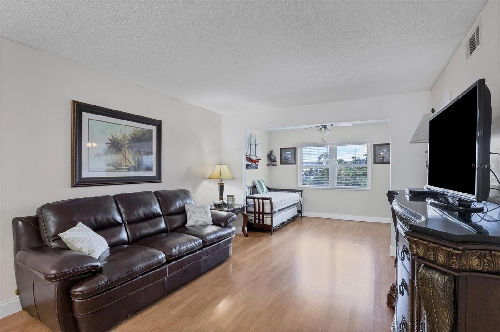 Photo 6 of 4093 LAKE BAYSHORE DR #315