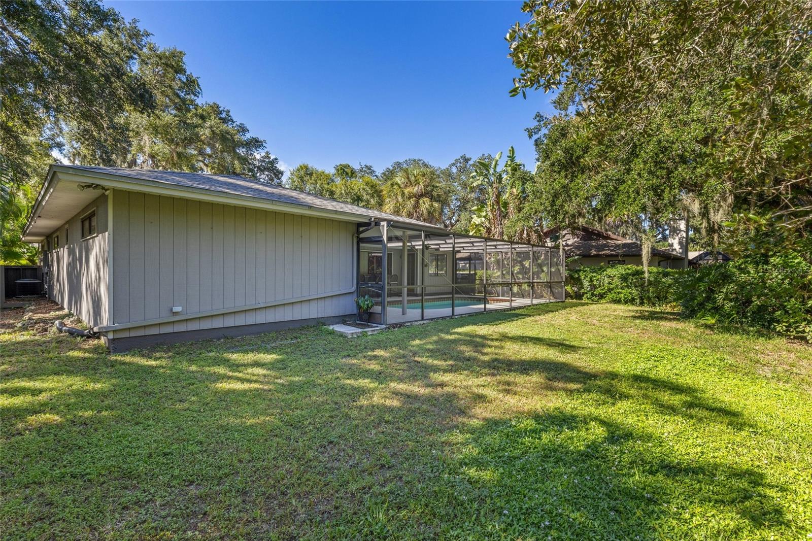 Photo 4 of 4595 FRIAR TUCK LN