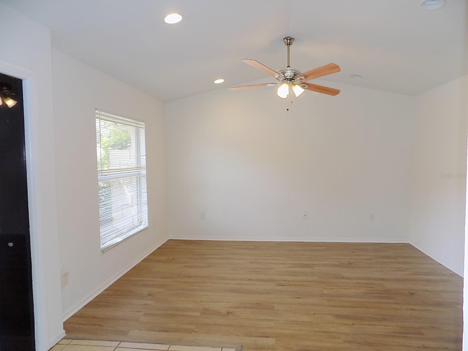 Photo 4 of 4182 16TH ST E #4182