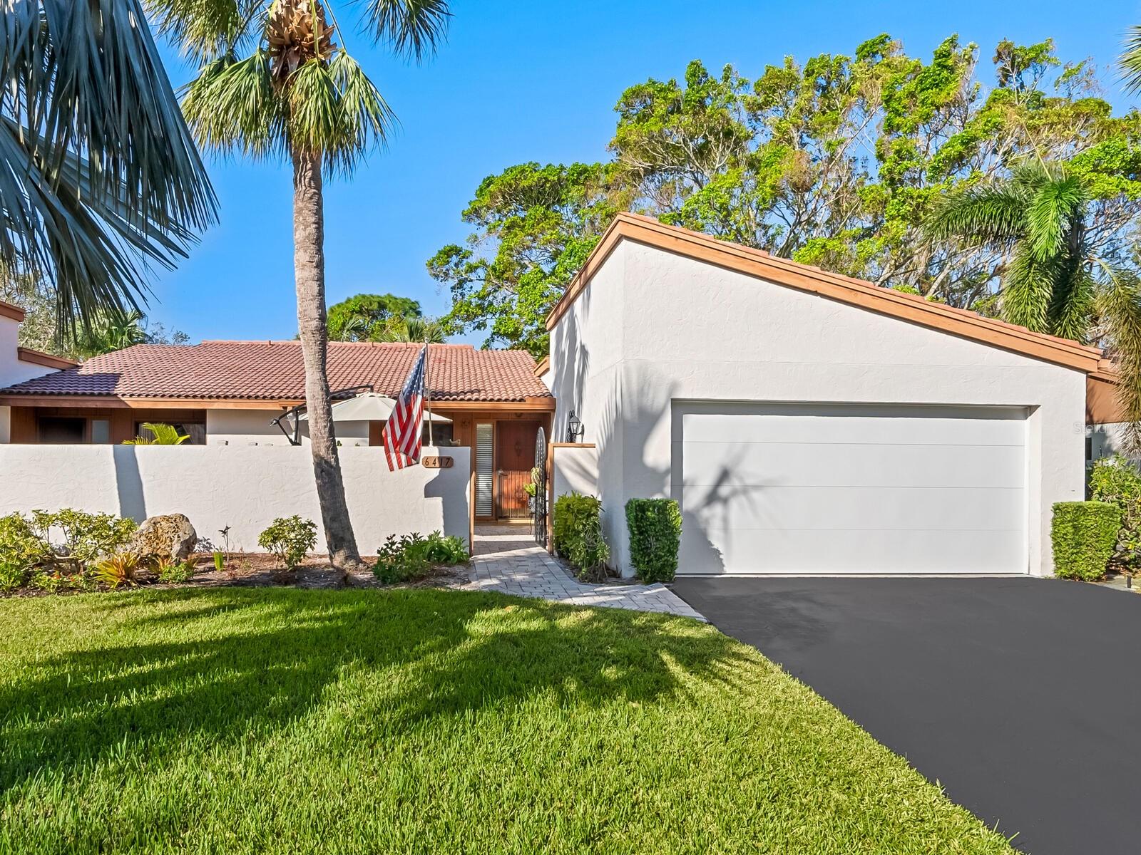Photo of 6417 MEADOWLARK LN #6417