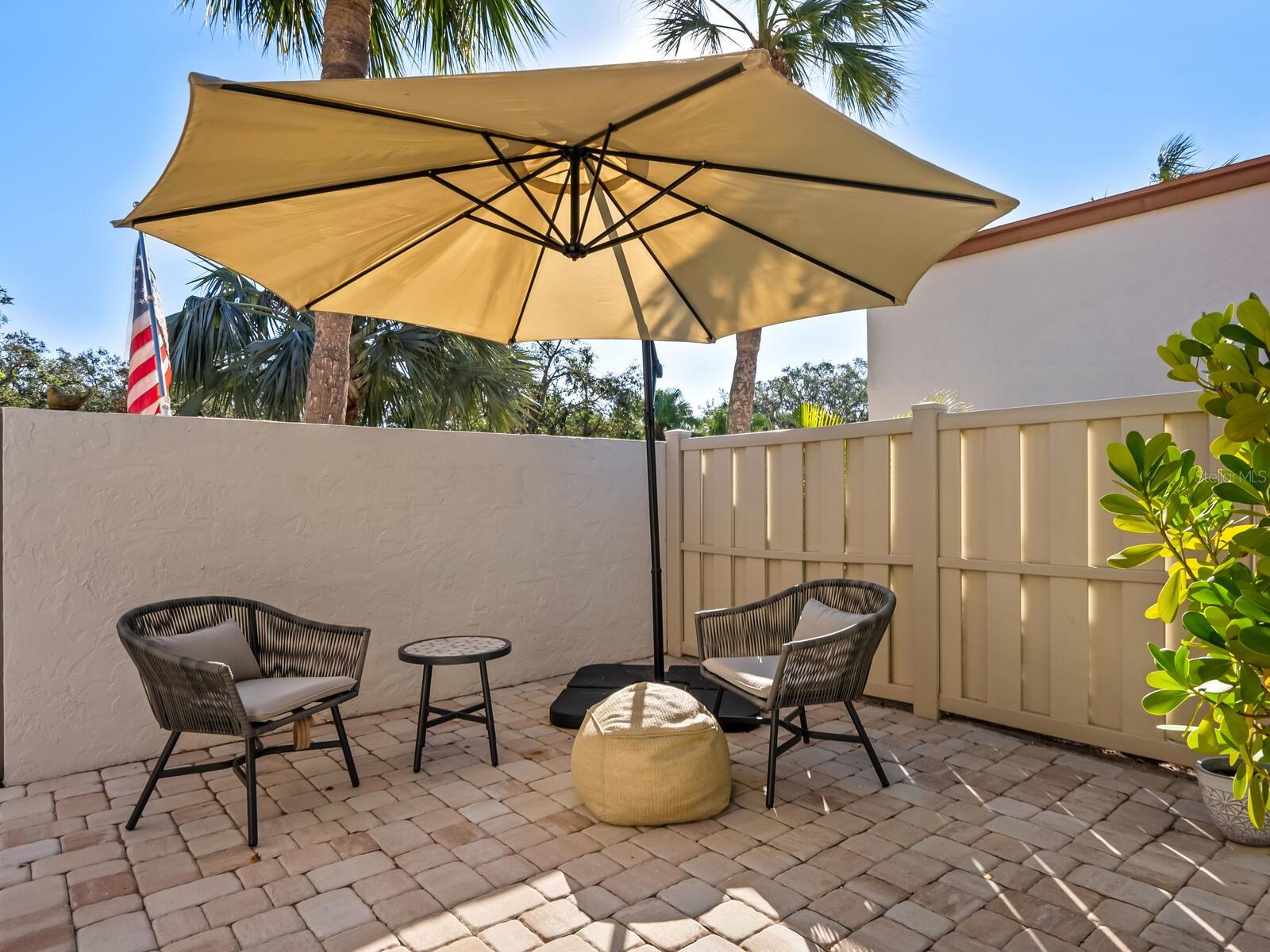 Photo 4 of 6417 MEADOWLARK LN #6417