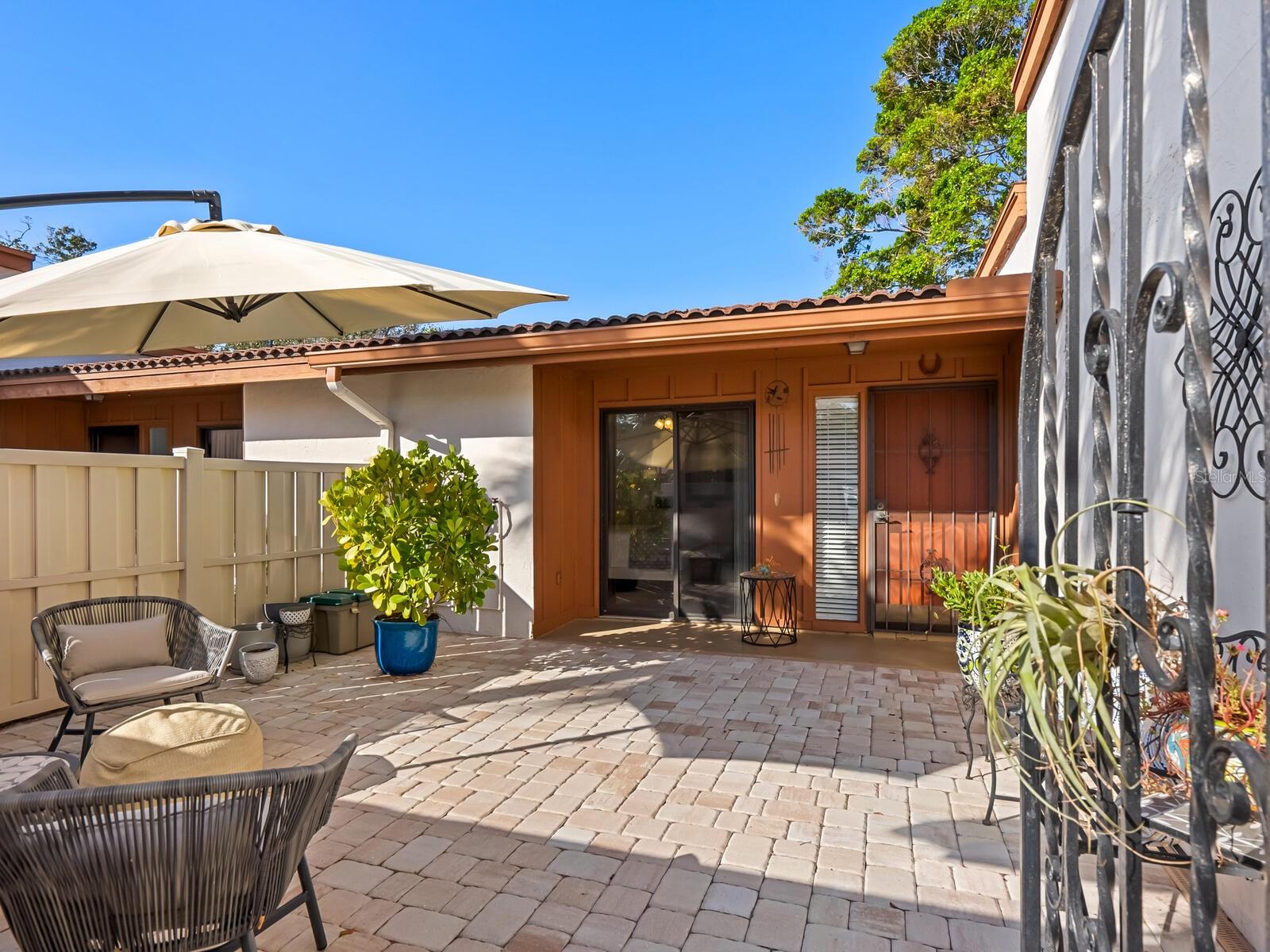 Photo 6 of 6417 MEADOWLARK LN #6417