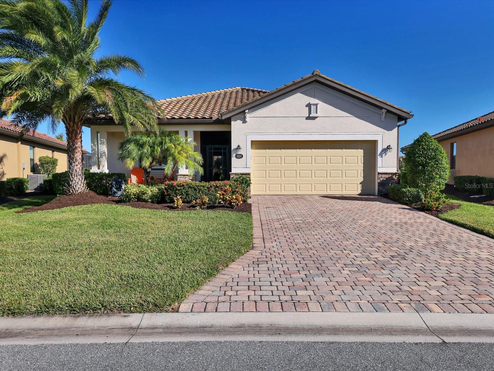 Photo of 6524 WILLOWSHIRE WAY