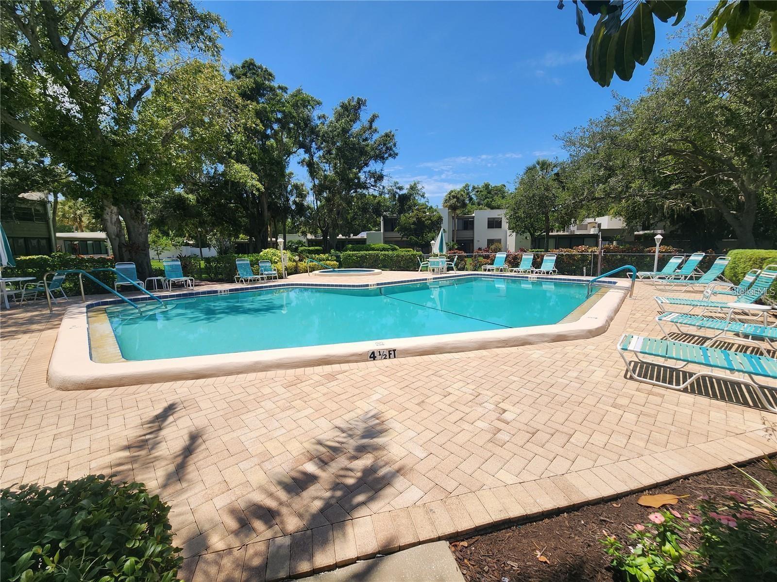 Photo 3 of 173 PINEHURST DR #1
