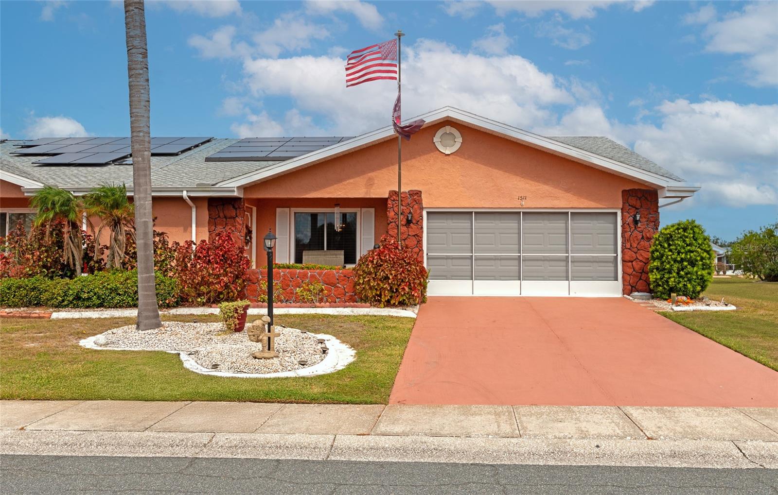 Photo of 1511 CLOISTER DR