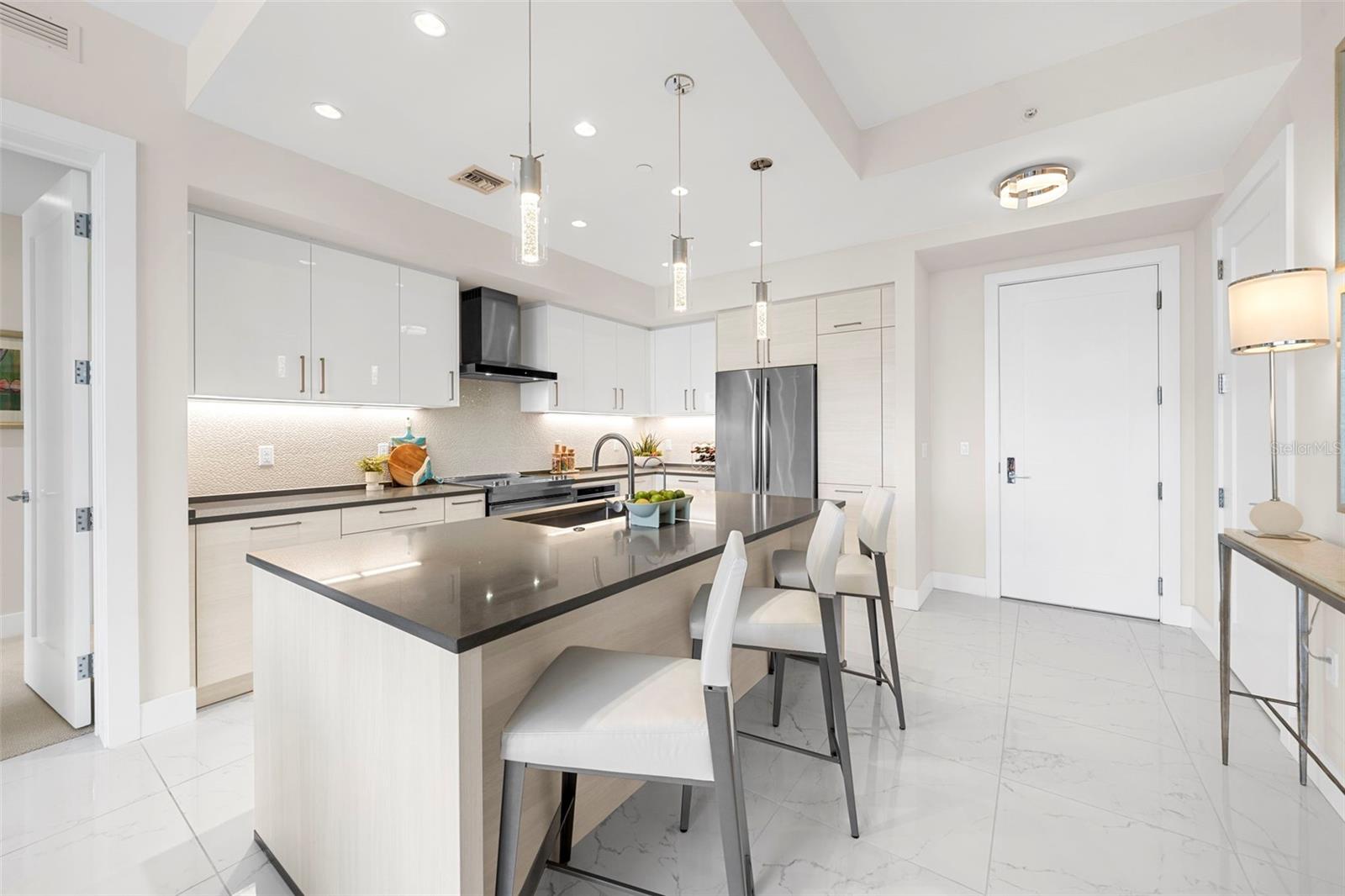 Photo of 111 S PINEAPPLE AVE #613