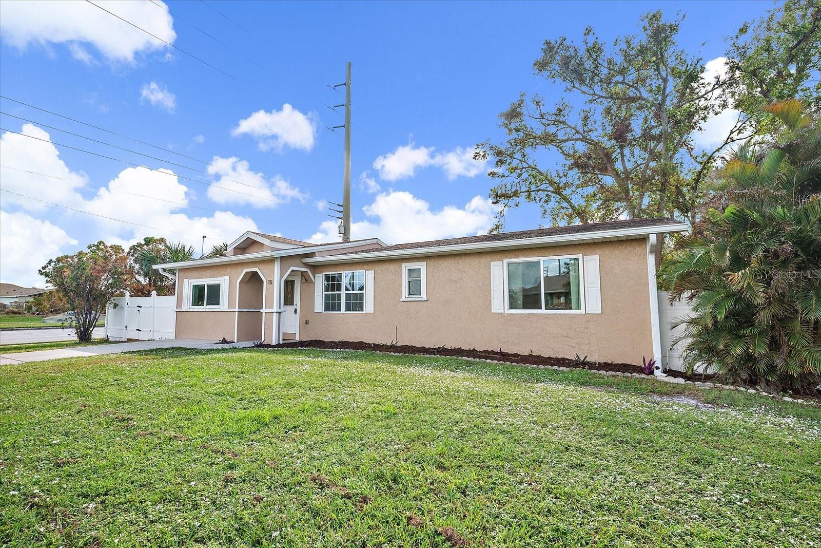 Photo of 15 TULANE RD in VENICE, FL