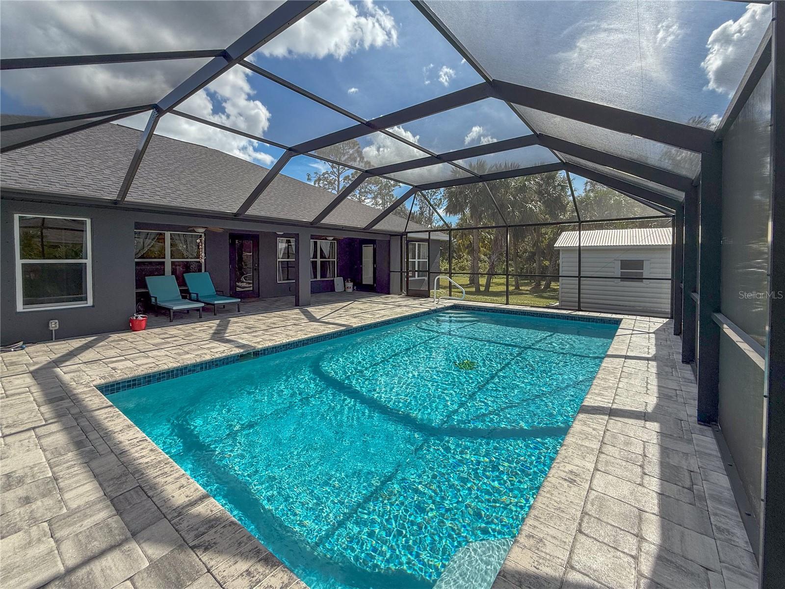 Photo 5 of 1661 ATWATER DR