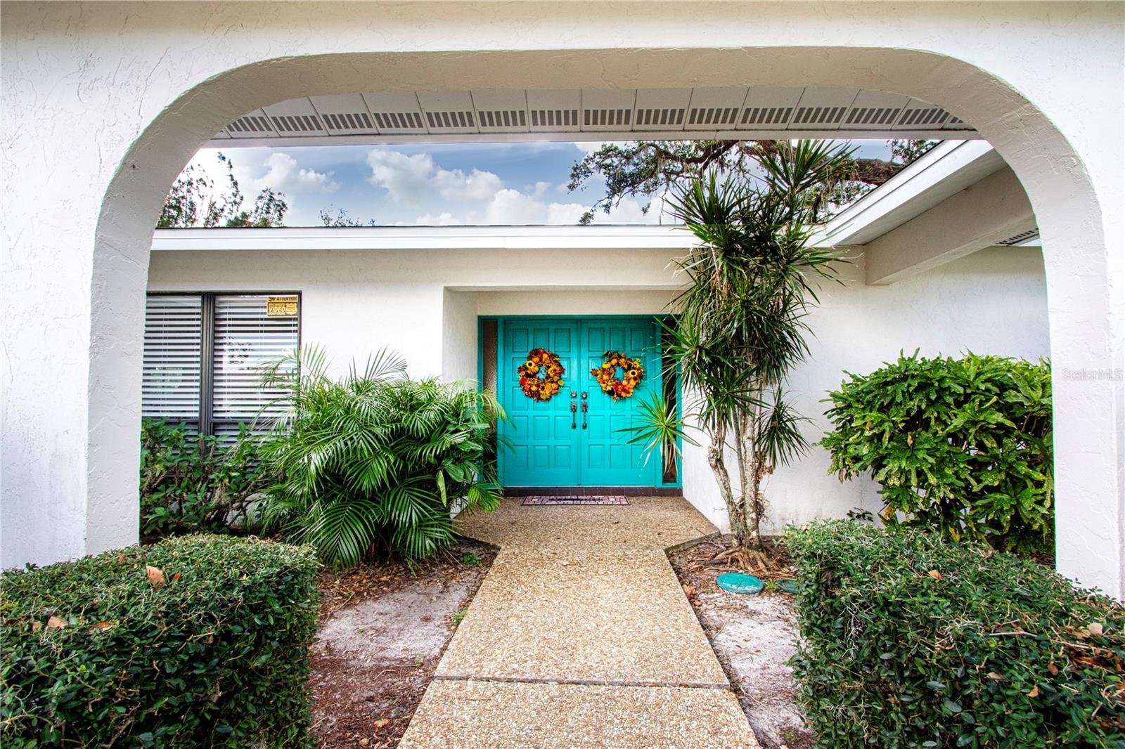 Photo 6 of 2121 TANGLEWOOD DR