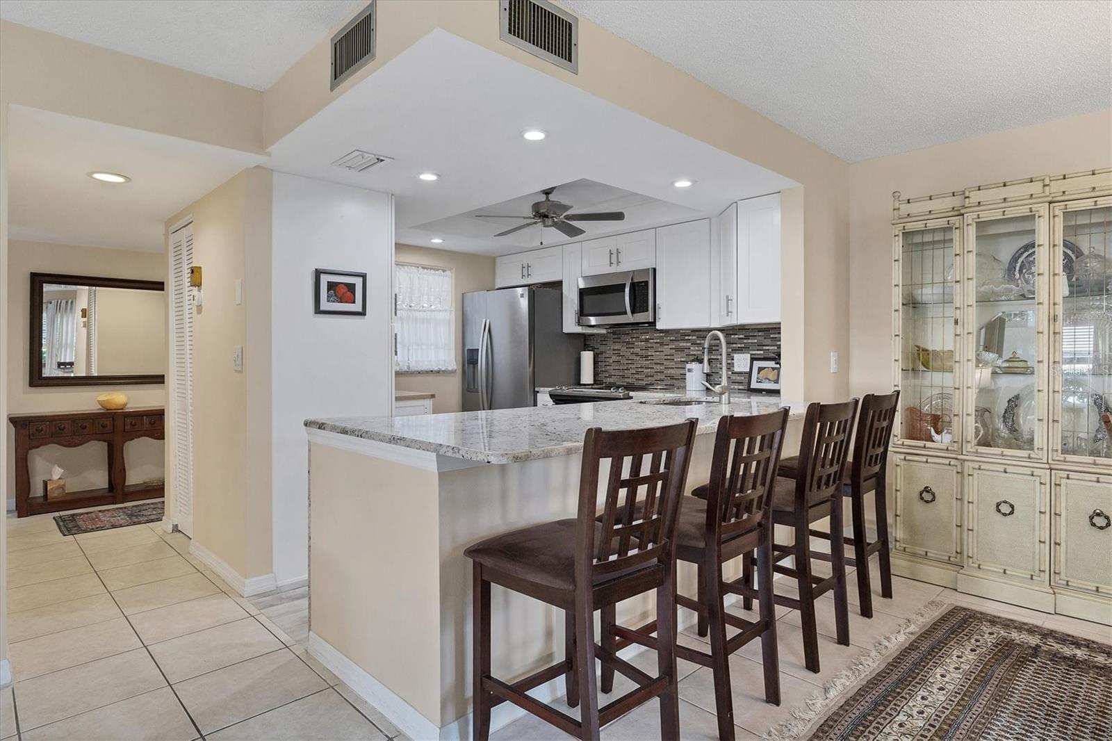 Photo 6 of 2724 CLUBHOUSE DR #104