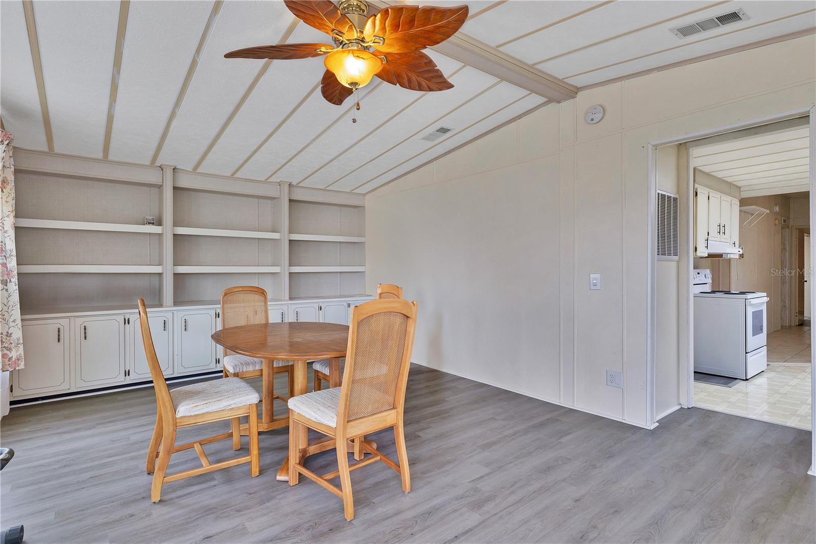 Photo 5 of 6710 36TH AVE E #315