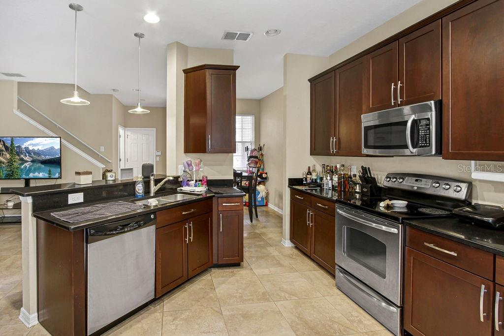 Photo 3 of 8277 VILLA GRANDE CT