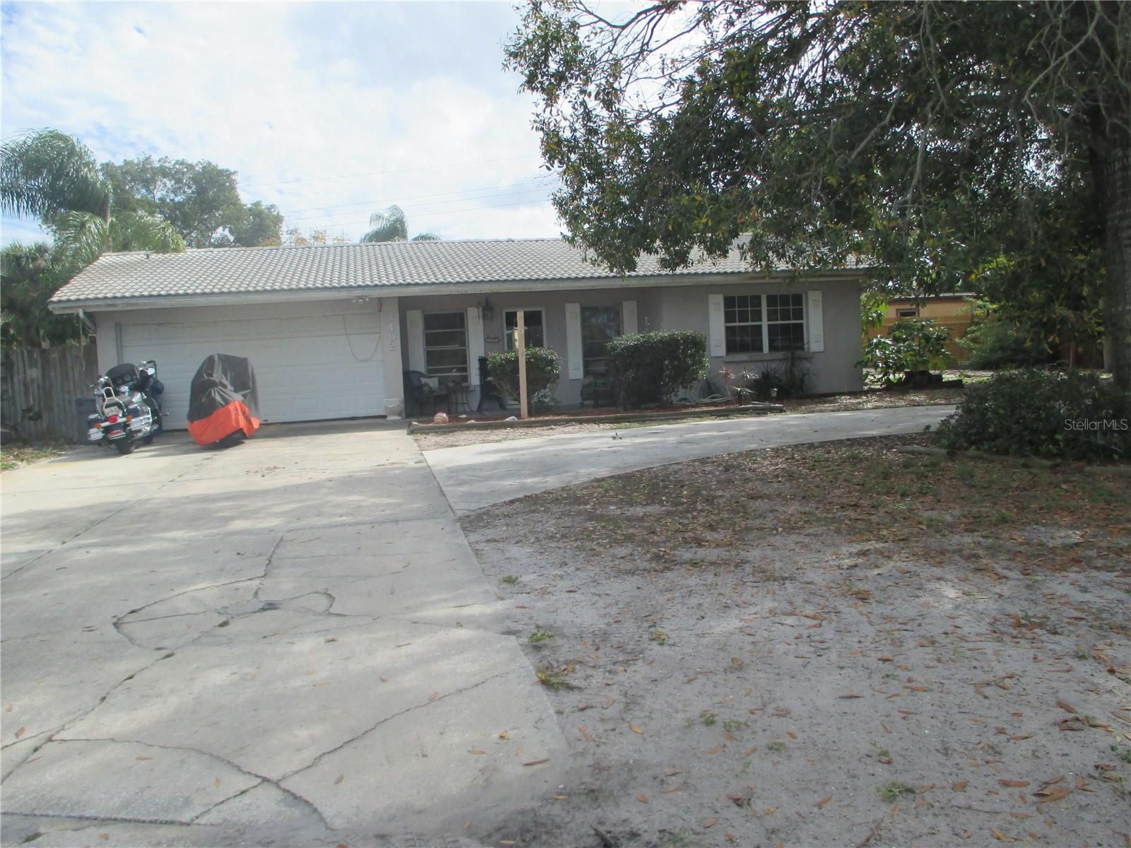 Photo of 2402 CONSTITUTION BLVD