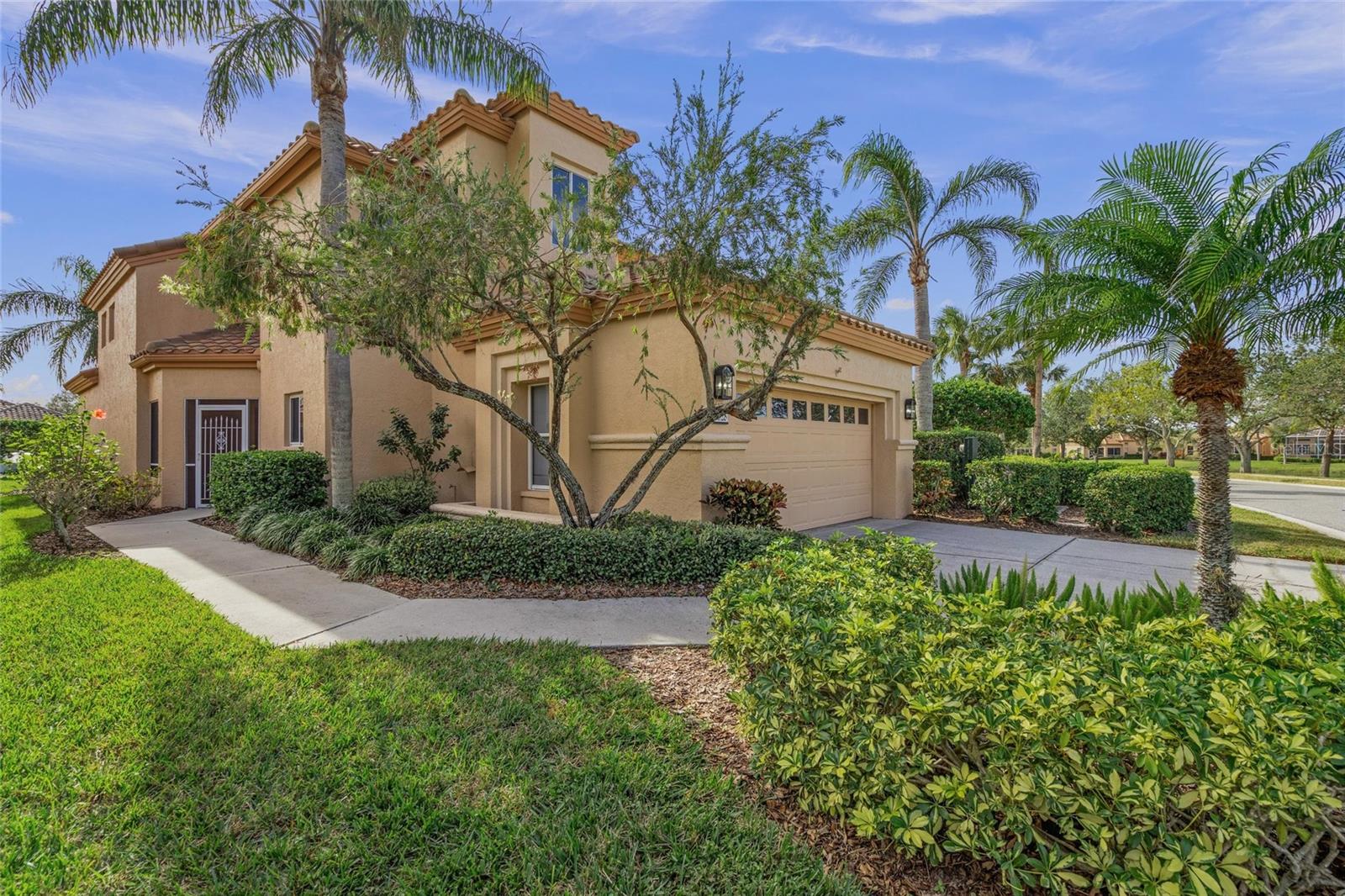 Photo of 4028 MIRA LAGO DR