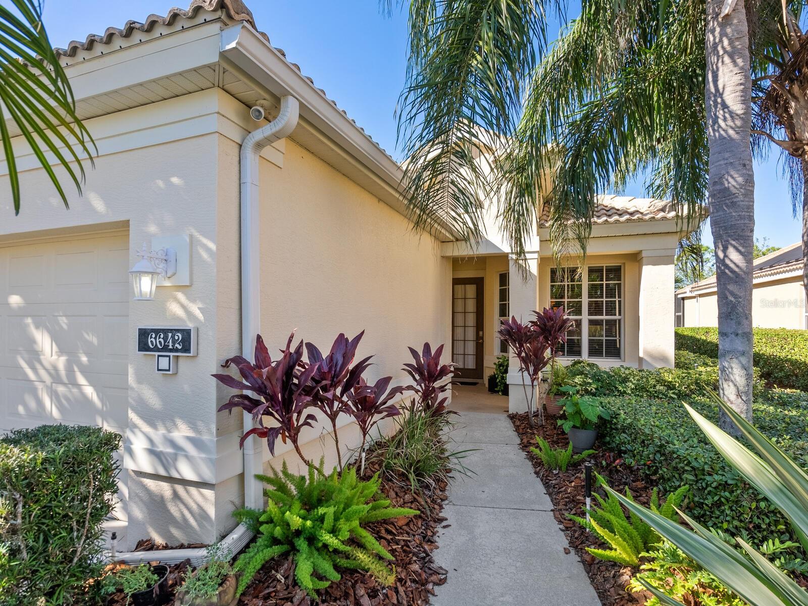 Photo of 6642 TAILFEATHER WAY