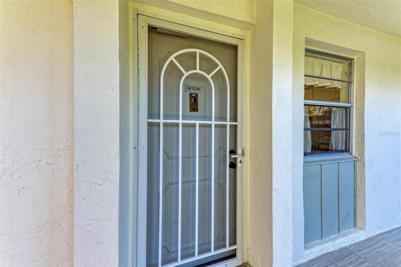Photo 2 of 4370 CHATHAM DR #104