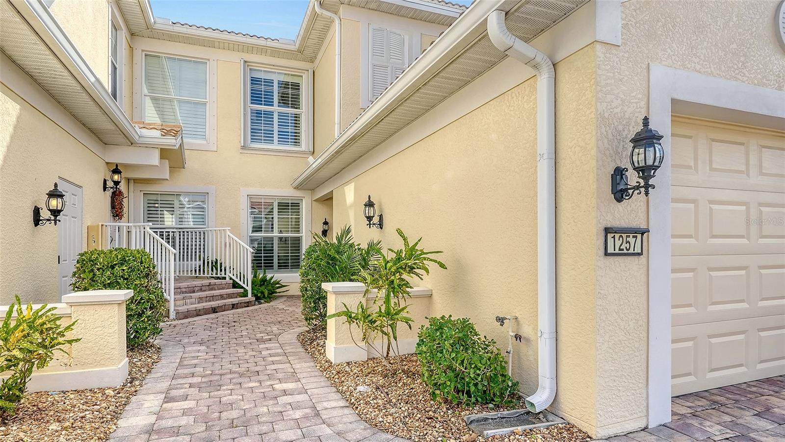 Photo 3 of 1257 BURGOS DR #302