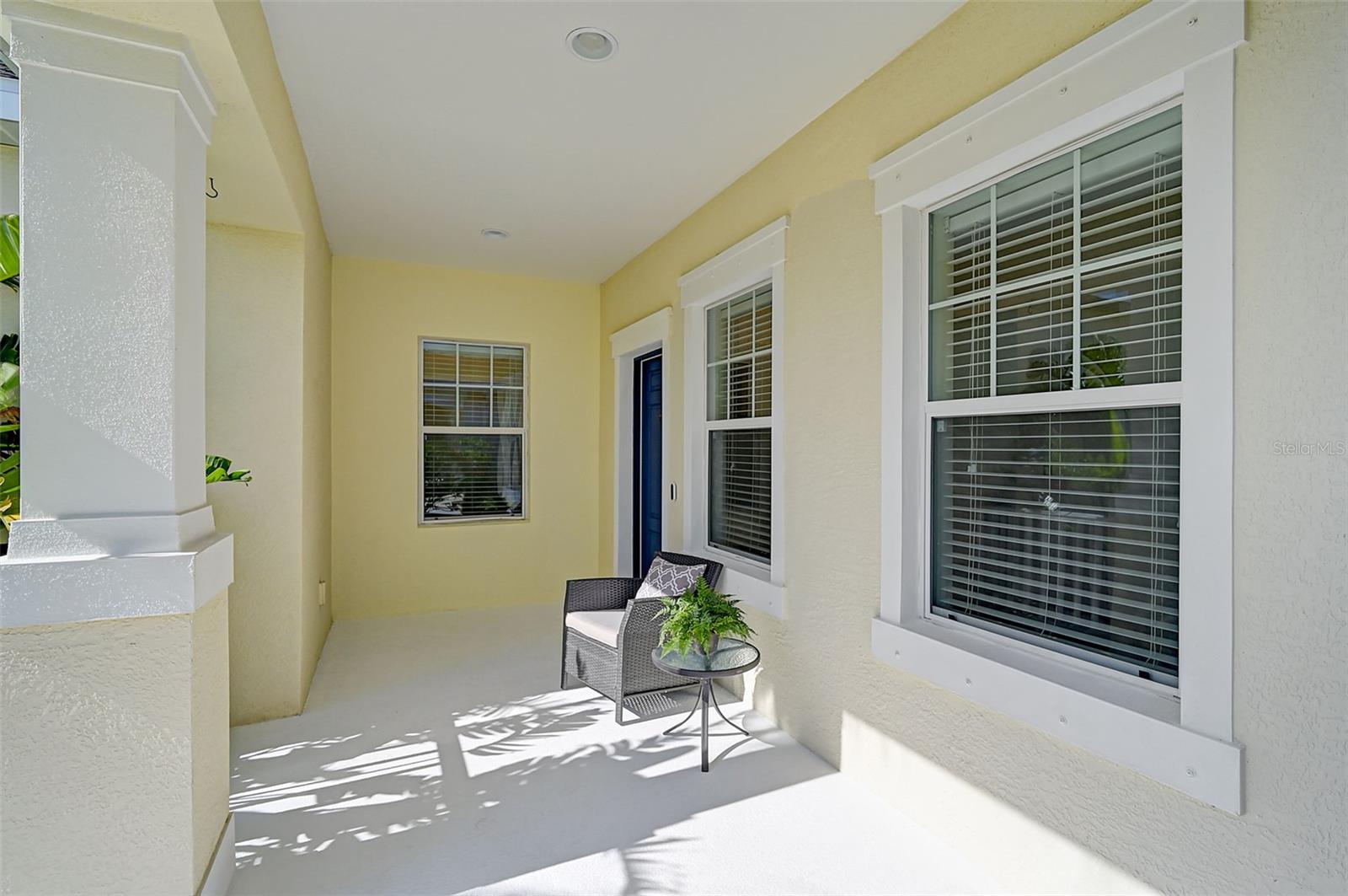 Photo 6 of 12180 LONGVIEW LAKE CIR