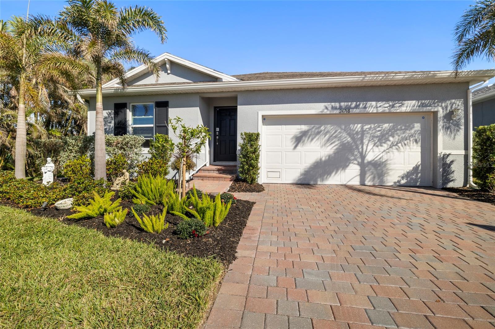 Photo of 24748 RIO VILLA LAKES CIR