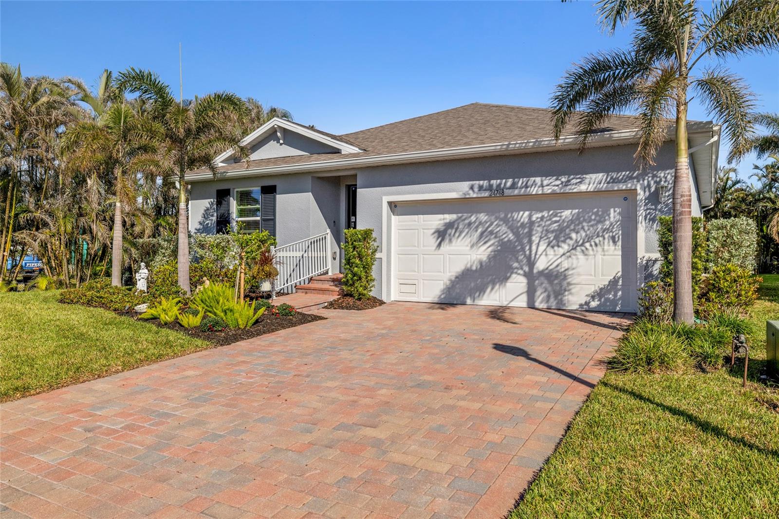 Photo 2 of 24748 RIO VILLA LAKES CIR