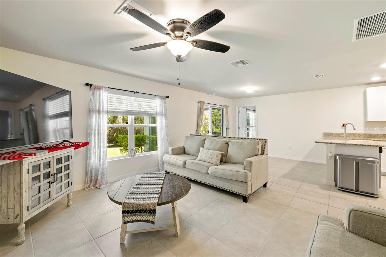 Photo 7 of 24748 RIO VILLA LAKES CIR