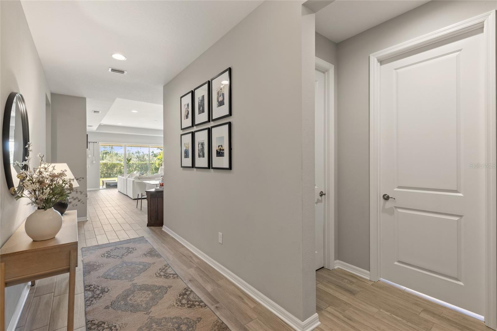 Photo 5 of 4869 ANTRIM DR