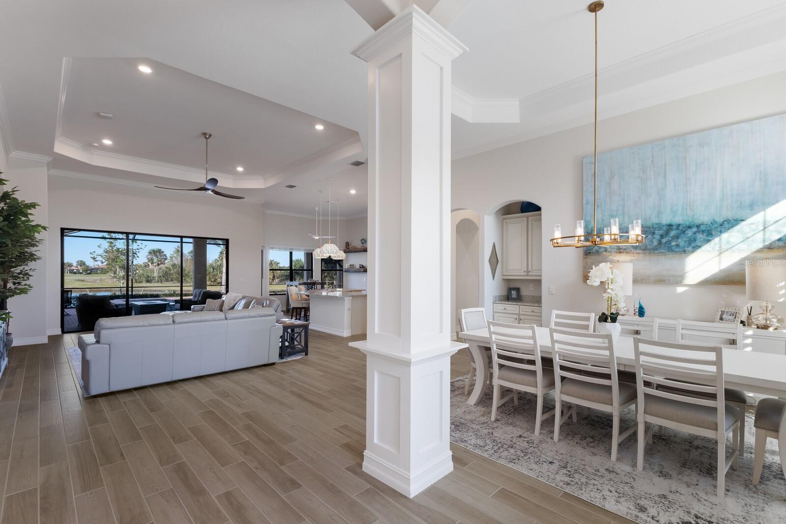 Photo 4 of 10817 WHISK FERN DR