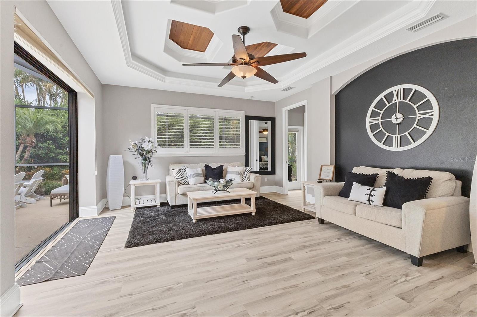 Photo 7 of 6670 COOPERS HAWK CT