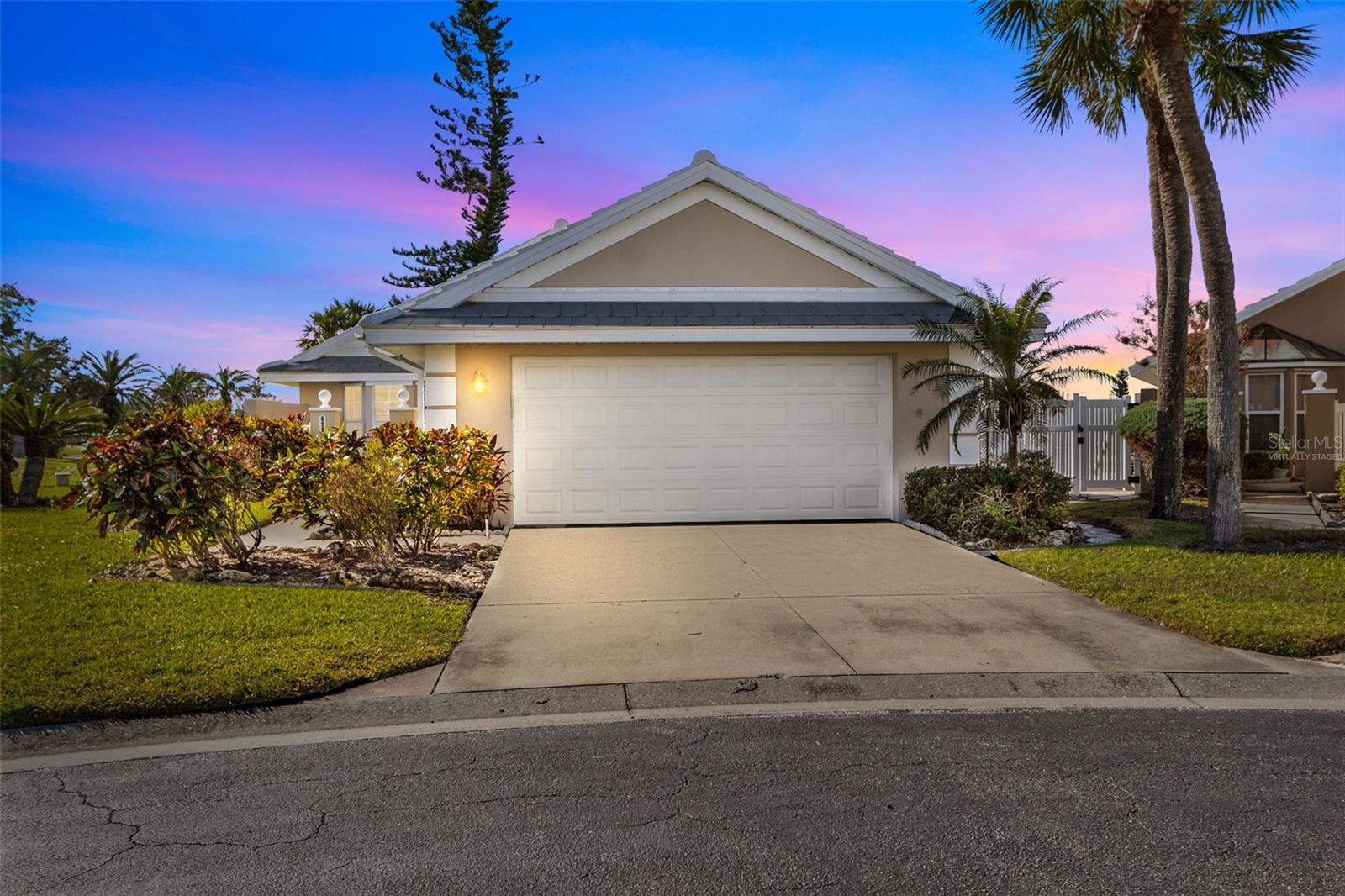 Photo of 698 HARRINGTON LAKE DR S #9