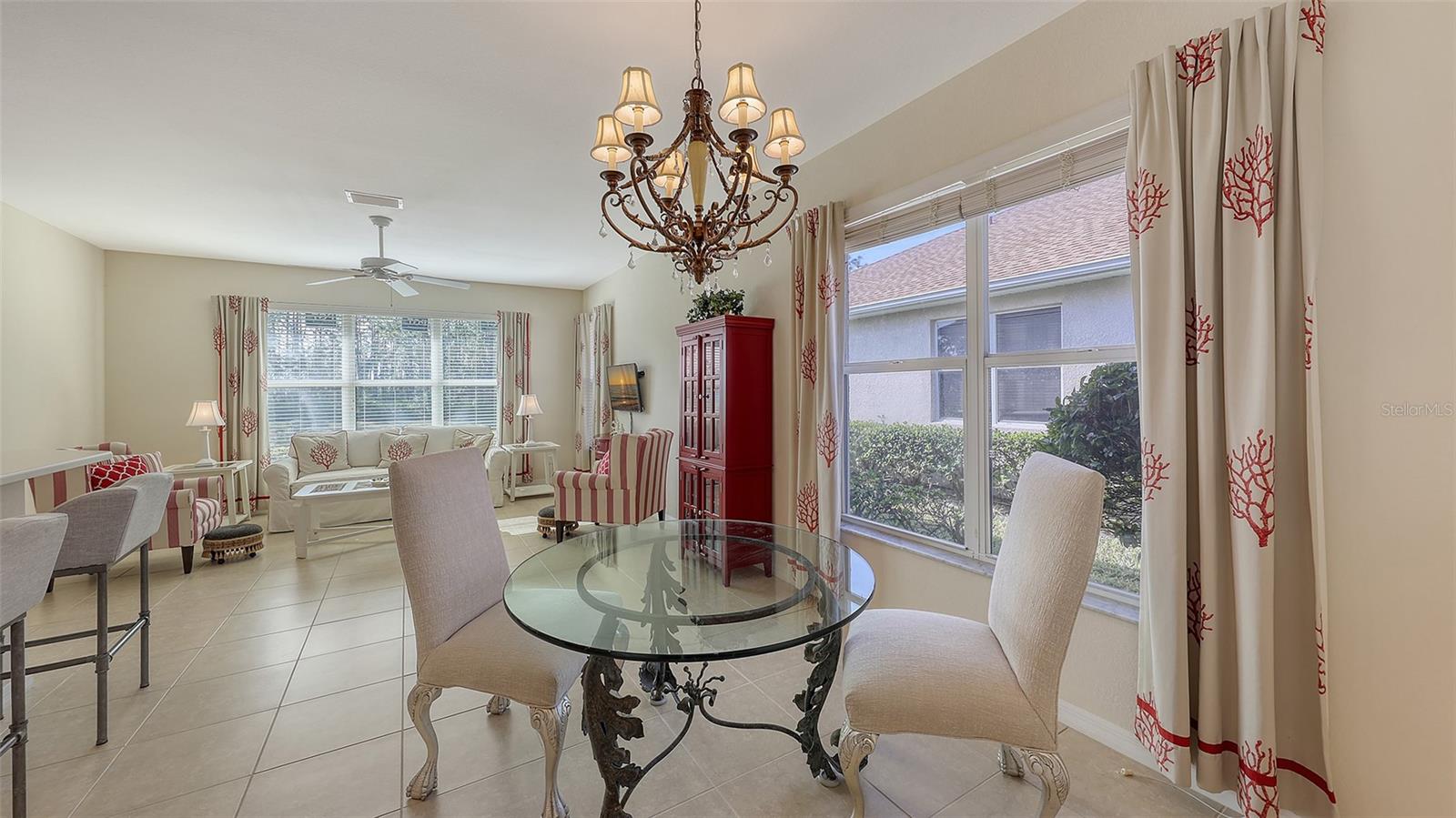 Photo 5 of 1908 SCARLETT AVE