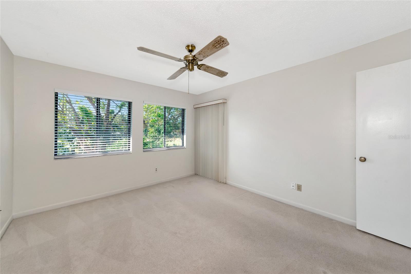 Photo 4 of 4526 LONGWATER #34