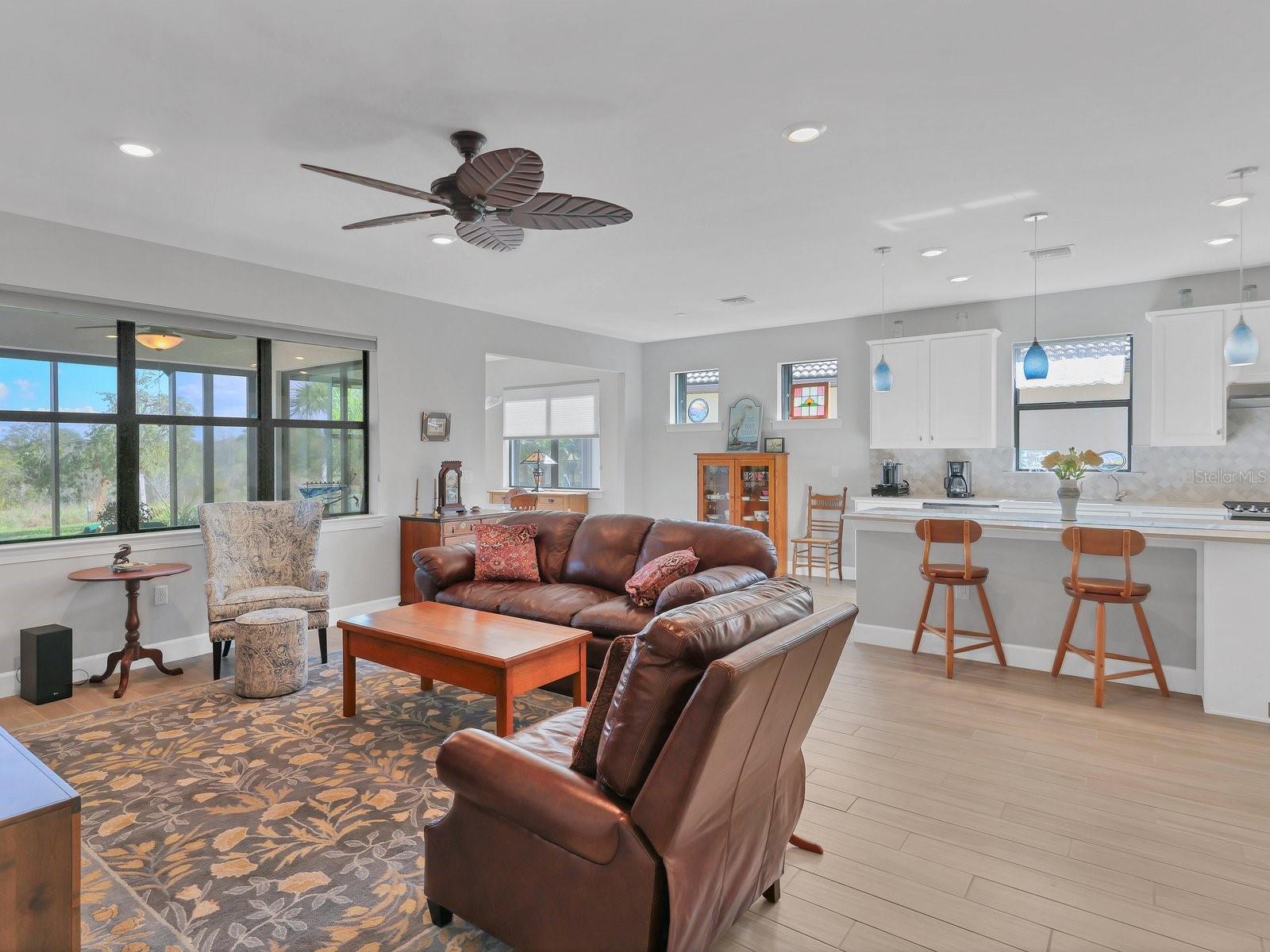 Photo 6 of 17531 COLEBROOK CIR