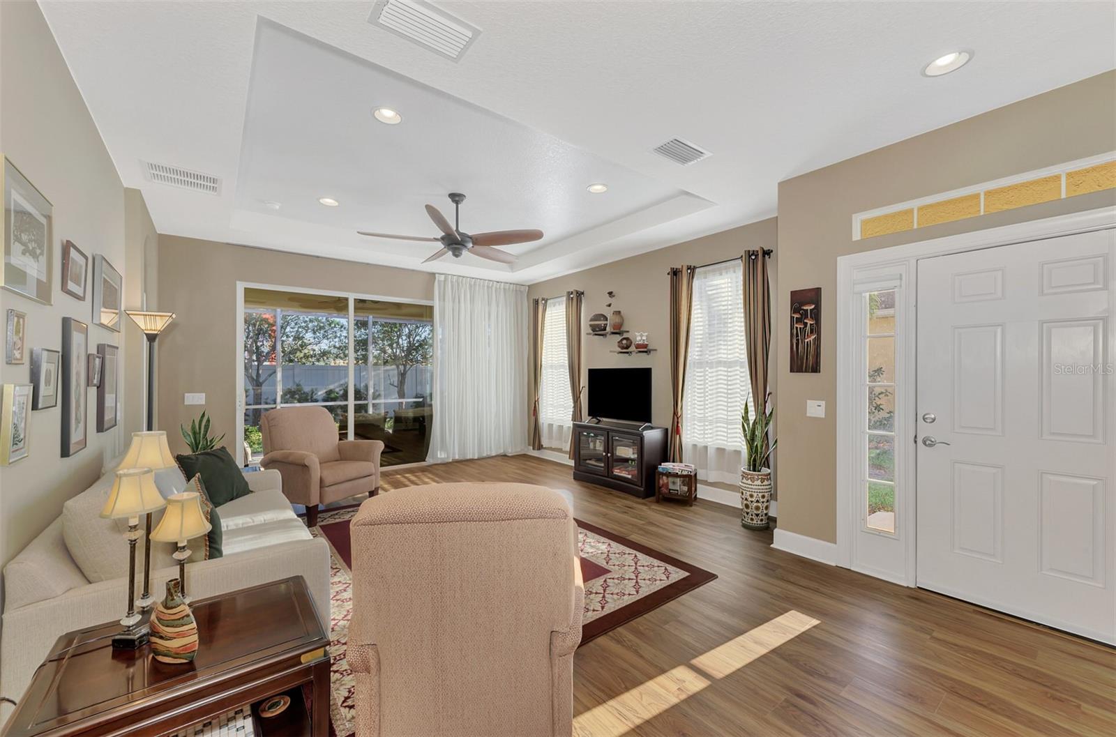 Photo 4 of 2520 TERRACINA DR