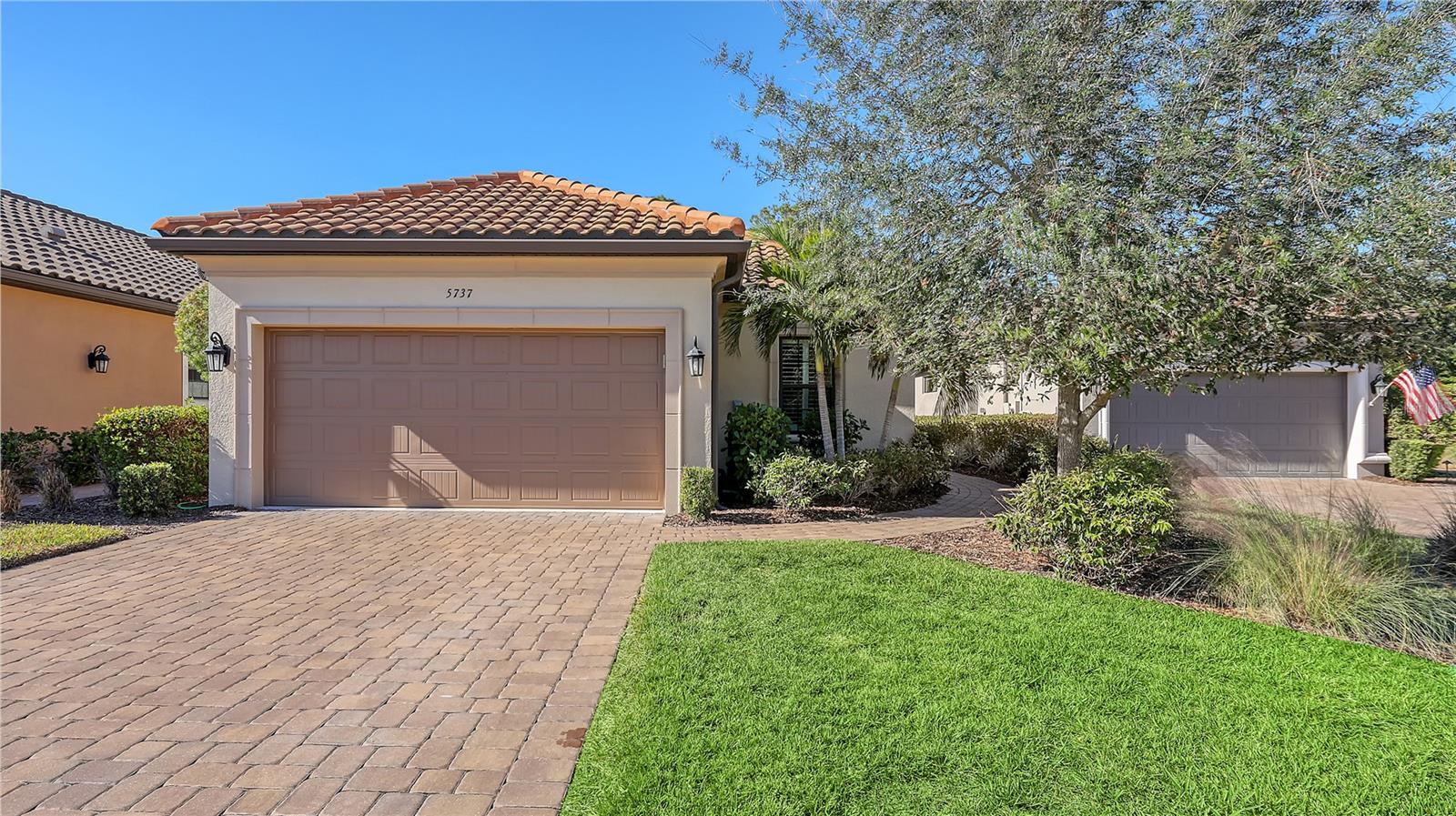 Photo 3 of 5737 SEMOLINO ST