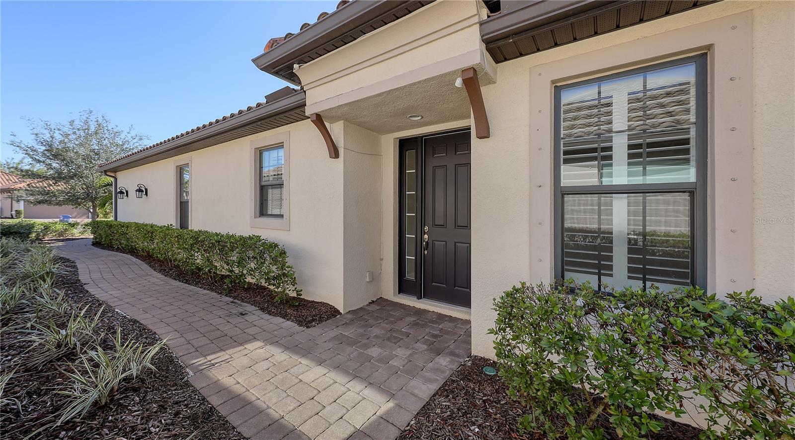 Photo 4 of 5737 SEMOLINO ST