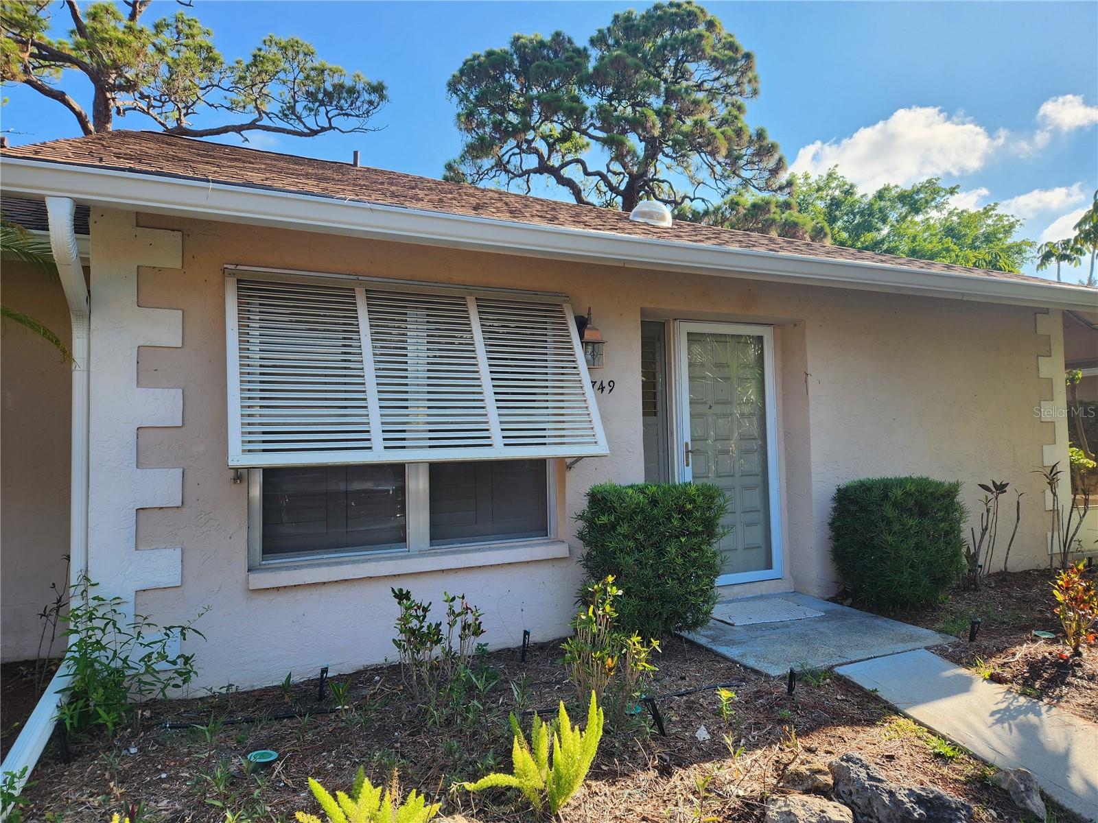Photo of 749 N JEFFERSON AVE #749