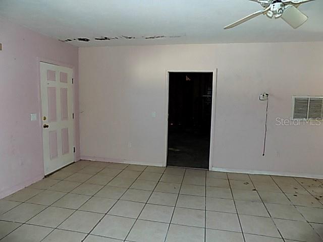 Photo 6 of 4712 SEVILLE DR