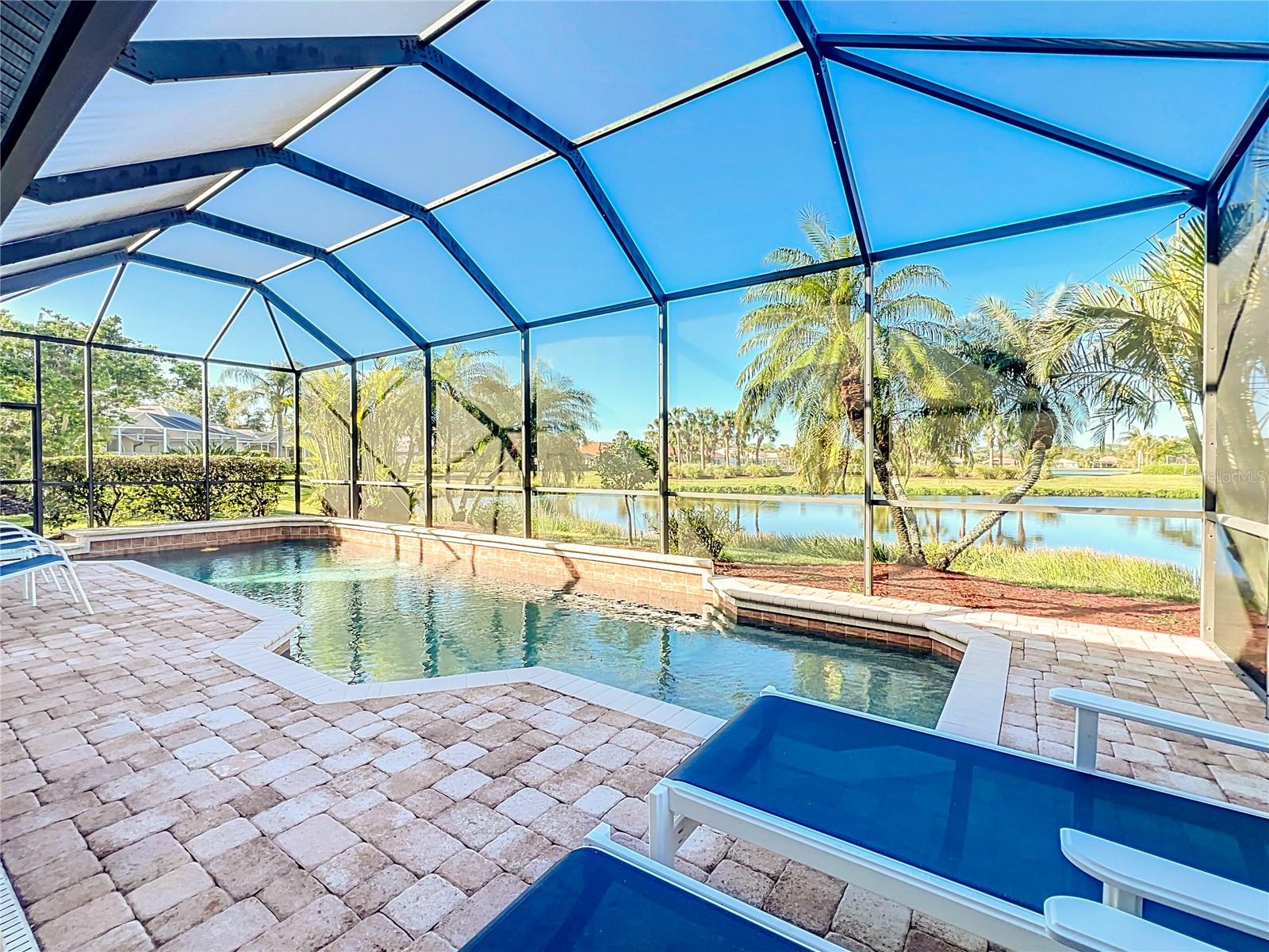 Photo 3 of 4867 SABAL LAKE CIR