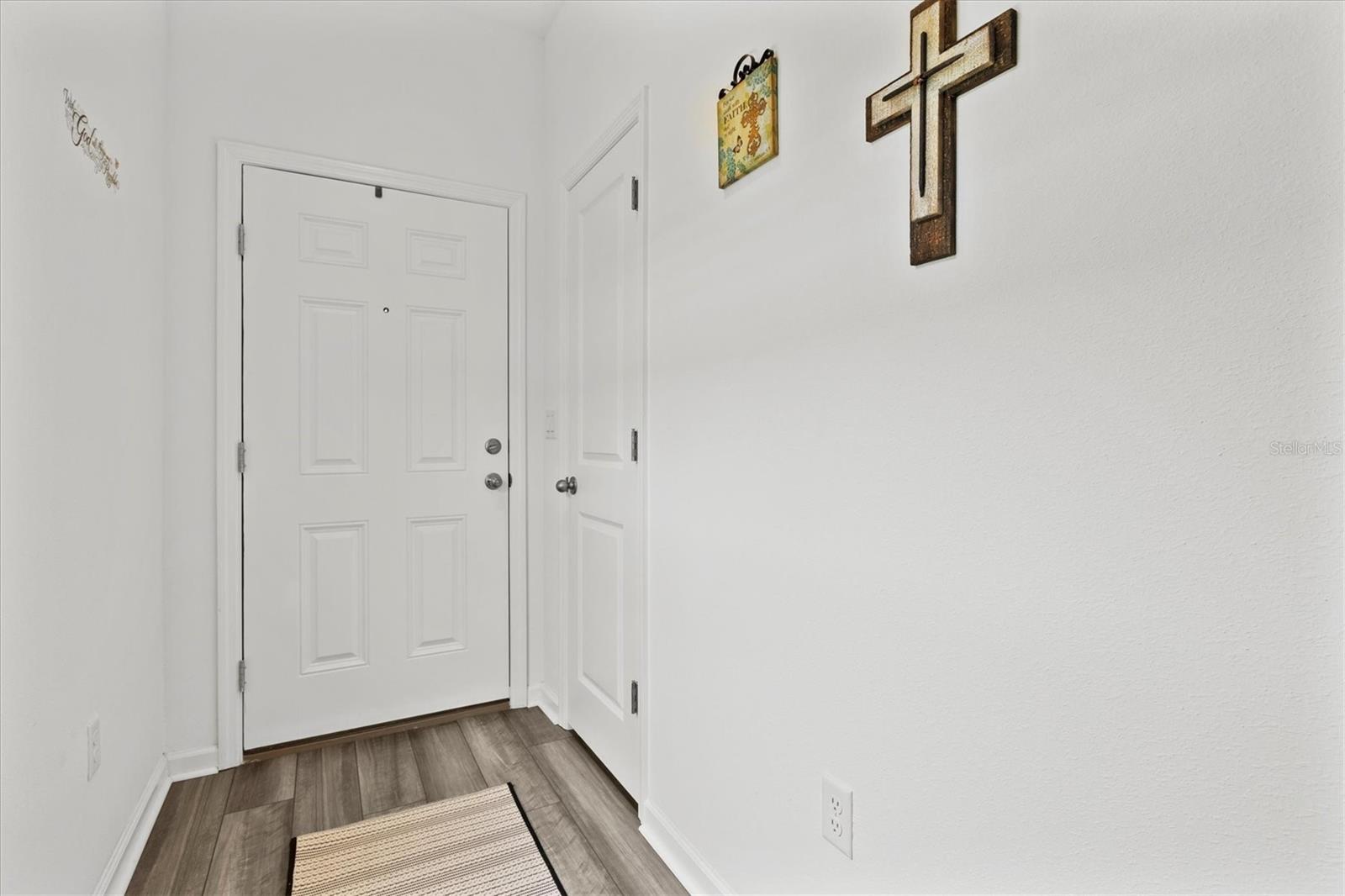 Photo 6 of 9016 WAXWING WAY