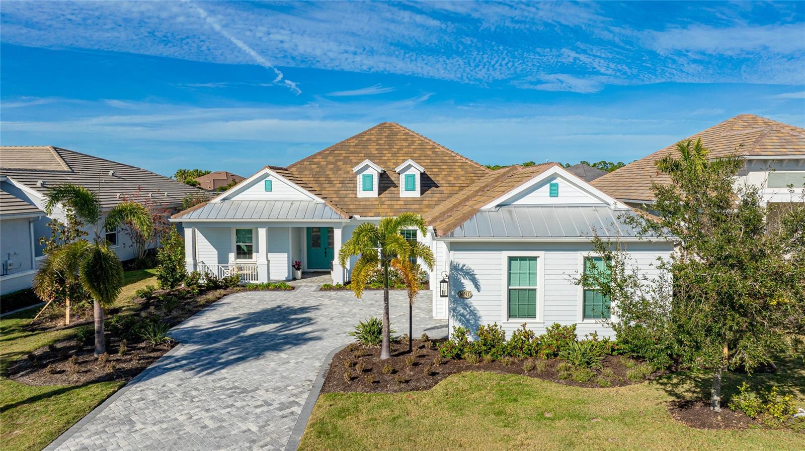 Photo of 16511 CORNWALL LN in BRADENTON, FL